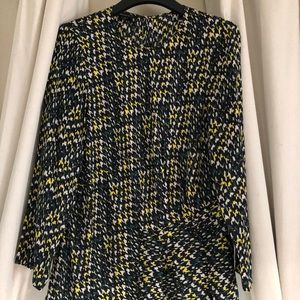LaFayette 148, size 14 silk blouse